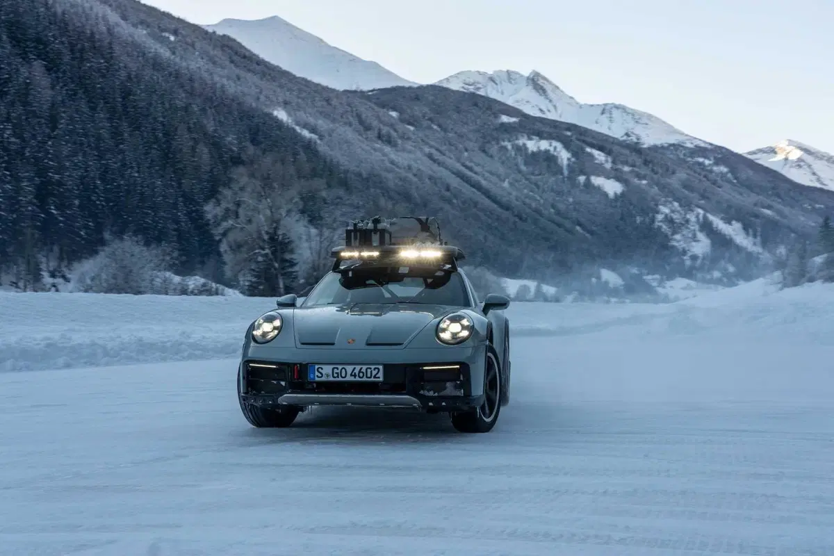 Porsche 911 Dakar: c'è una storia da raccontare, e non è sempre bella (34)