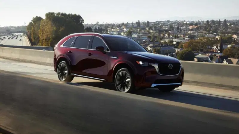 Mazda CX-90, l'ammiraglia americana arriva con l&rsquo;elettrificazione 