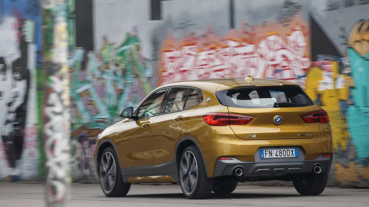 BMW X2 sDrive20d Business-X (3)
