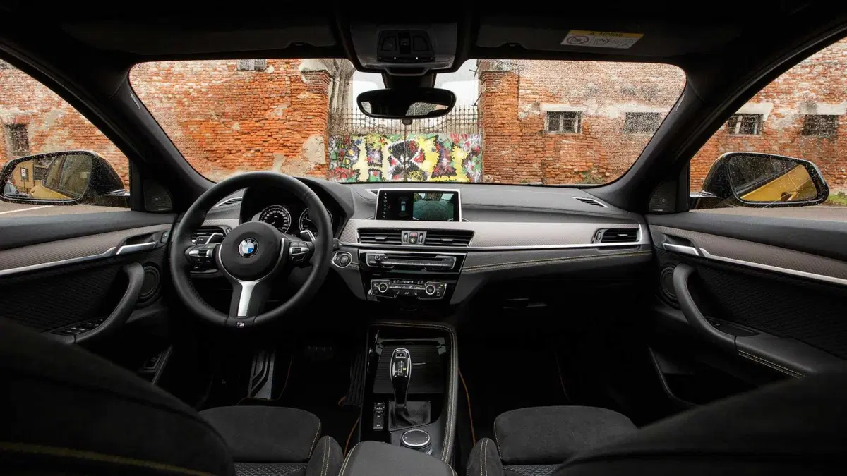 BMW X2 sDrive20d Business-X (7)