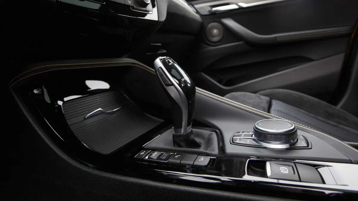 BMW X2 sDrive20d Business-X (15)