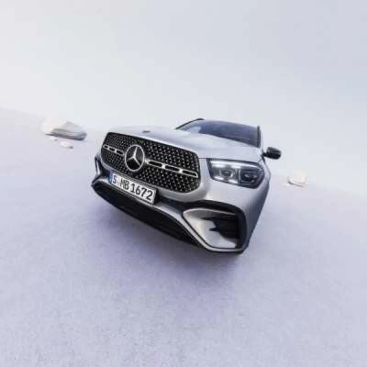 Mercedes GLE Suv e Coupé aggiornate: tutti i motori elettrificati  (11)