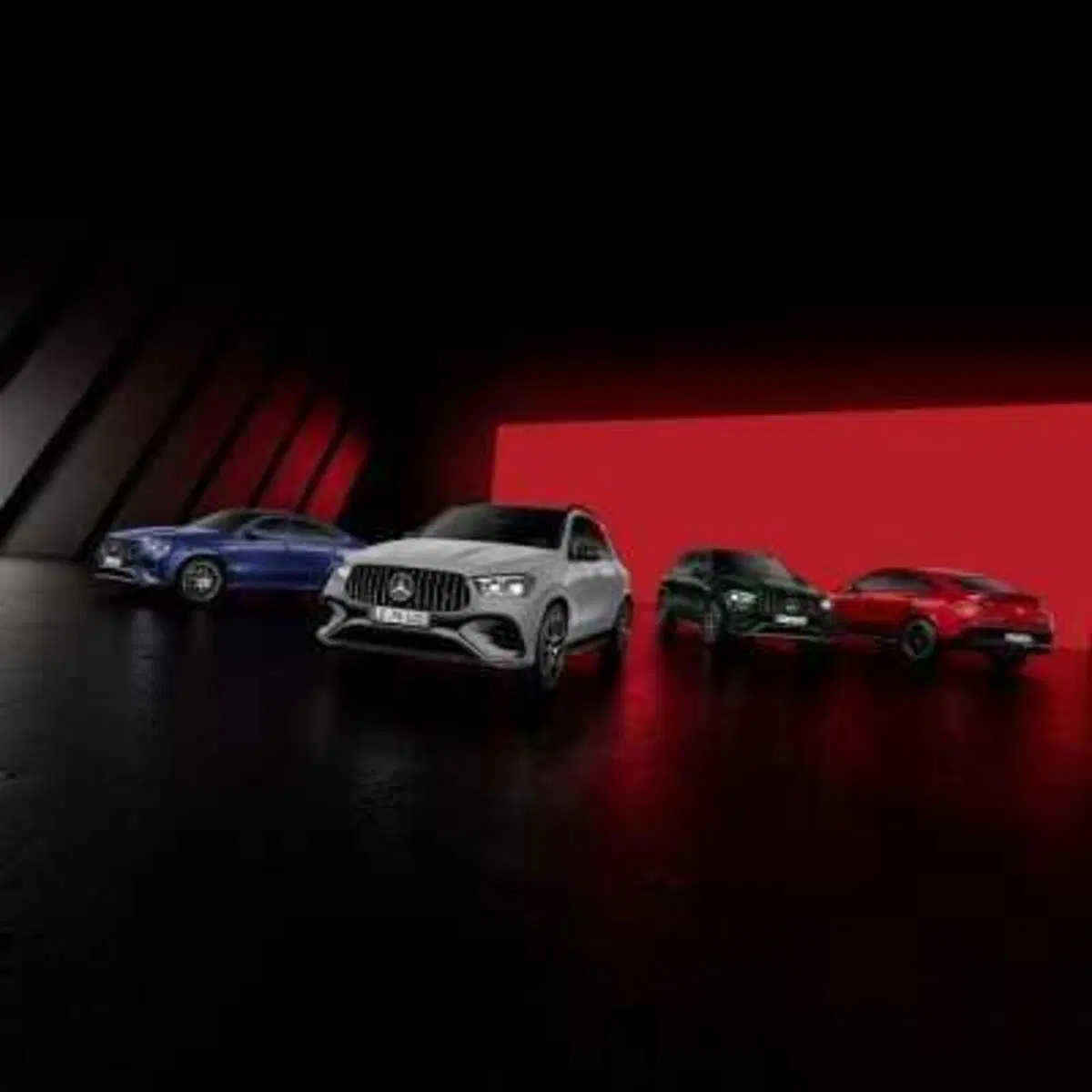 Mercedes GLE Suv e Coupé aggiornate: tutti i motori elettrificati  (20)
