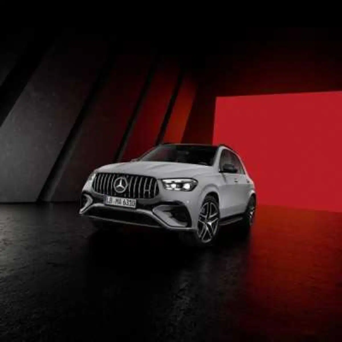 Mercedes GLE Suv e Coupé aggiornate: tutti i motori elettrificati  (26)
