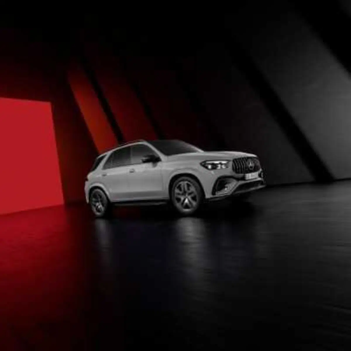 Mercedes GLE Suv e Coupé aggiornate: tutti i motori elettrificati  (28)