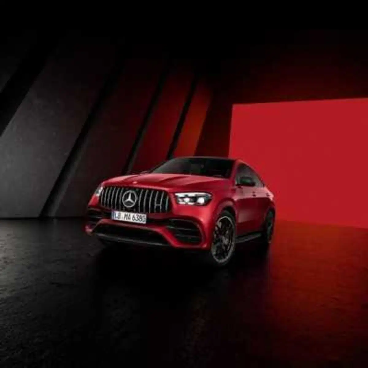 Mercedes GLE Suv e Coupé aggiornate: tutti i motori elettrificati  (31)