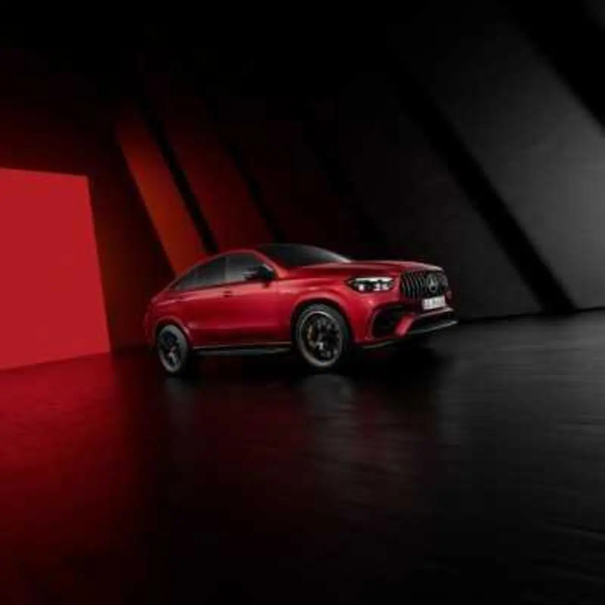 Mercedes GLE Suv e Coupé aggiornate: tutti i motori elettrificati  (33)