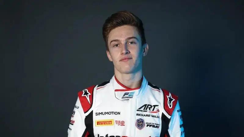 Th&eacute;o Pourchaire, pilota di riserva dell'Alfa Romeo