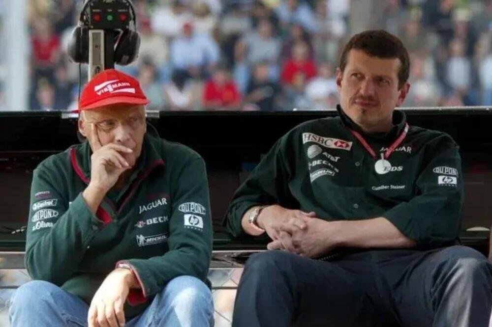 S&igrave;, insieme a Niki Lauda in Jaguar c&#039;era anche G&uuml;nther Steiner