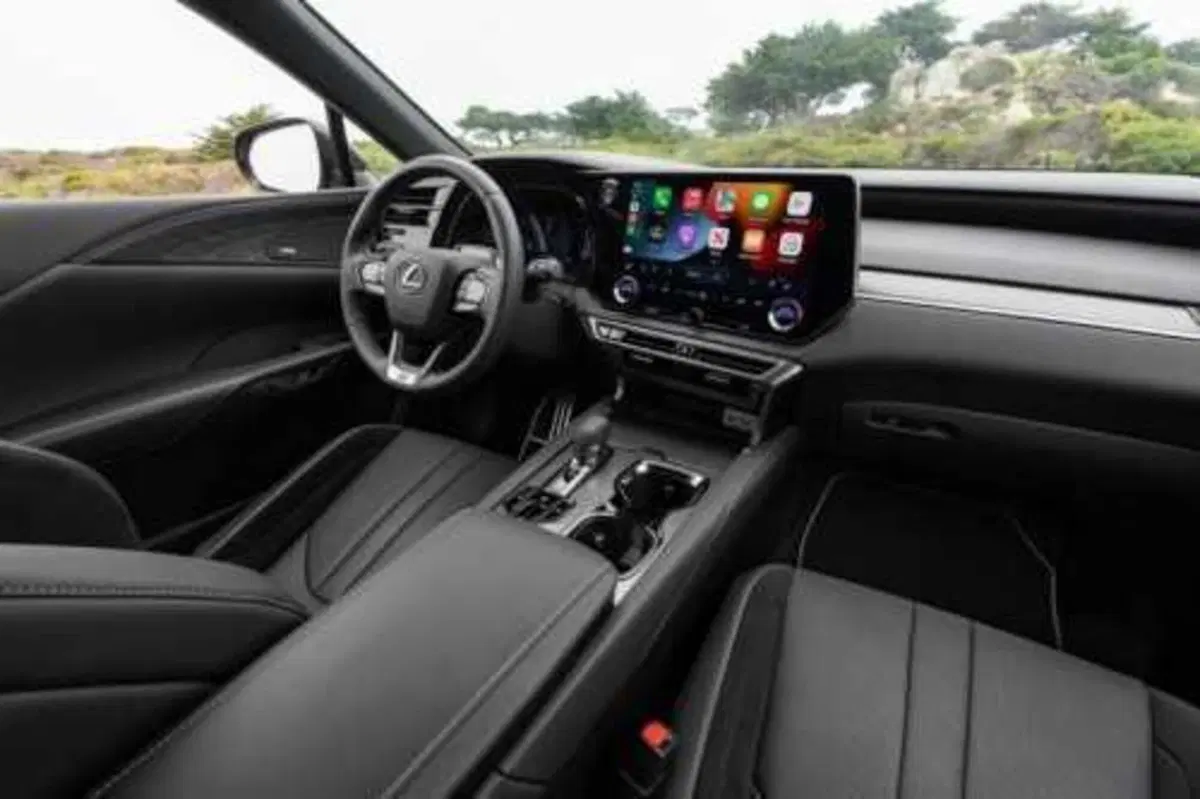 Lexus RX500h, ovvero l'ibrido evoluto che si sposta con il turbo sportivo (6)