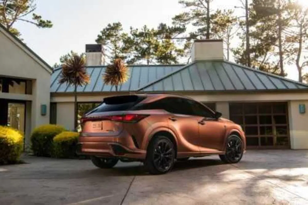 Lexus RX500h, ovvero l'ibrido evoluto che si sposta con il turbo sportivo (9)