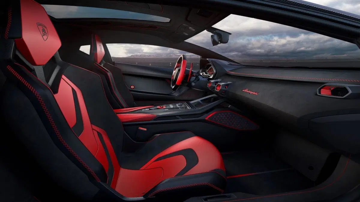 Lamborghini Invencibile e  Auténtica: addio V12 "puro" con questi due esemplari unici (8)
