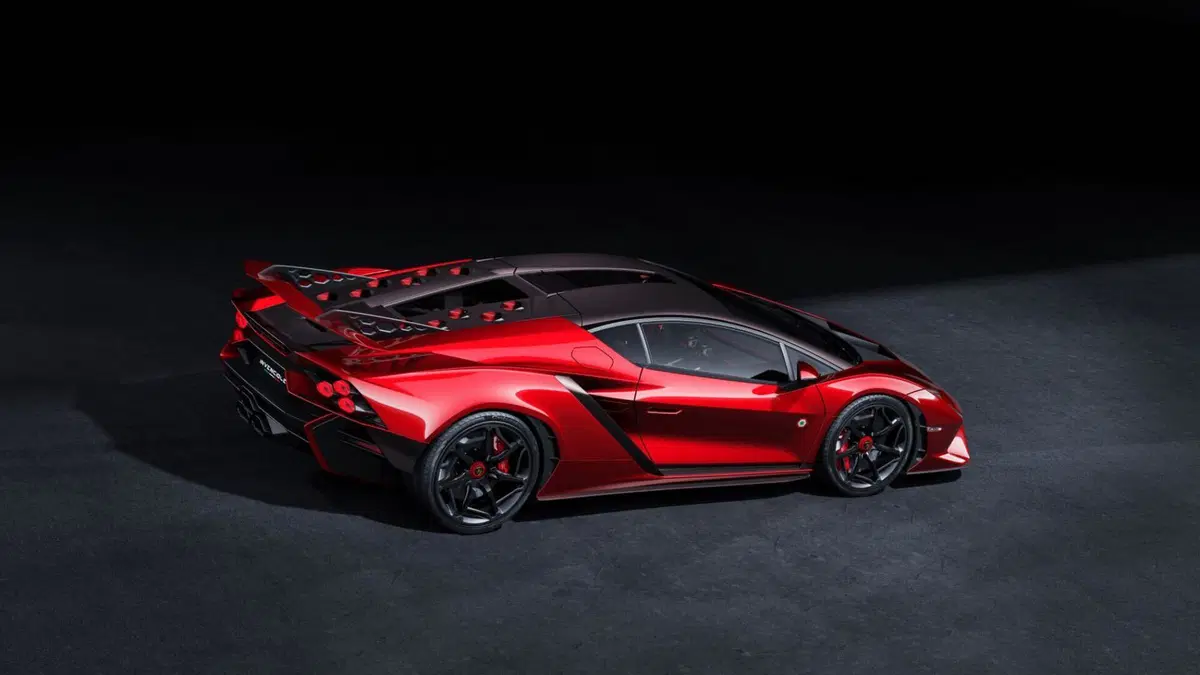 Lamborghini Invencibile e  Auténtica: addio V12 "puro" con questi due esemplari unici (13)