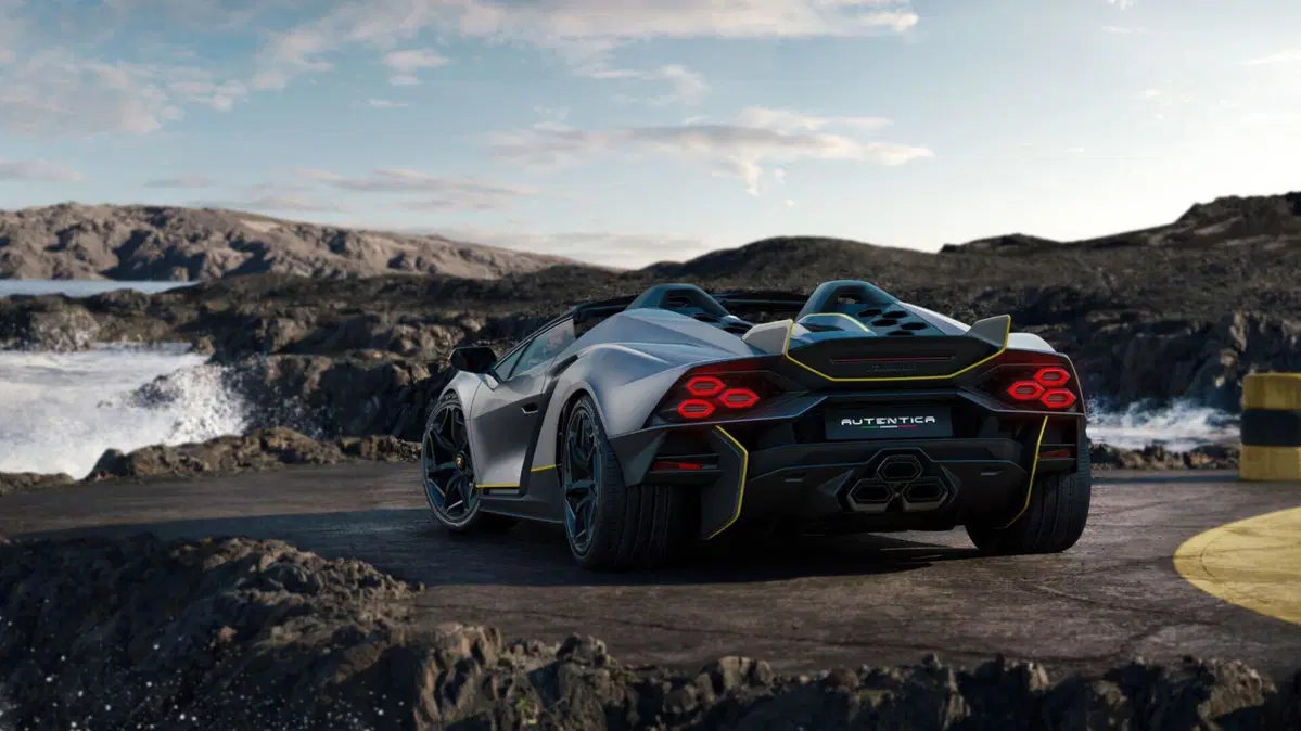Lamborghini Invencibile e  Auténtica: addio V12 "puro" con questi due esemplari unici (15)