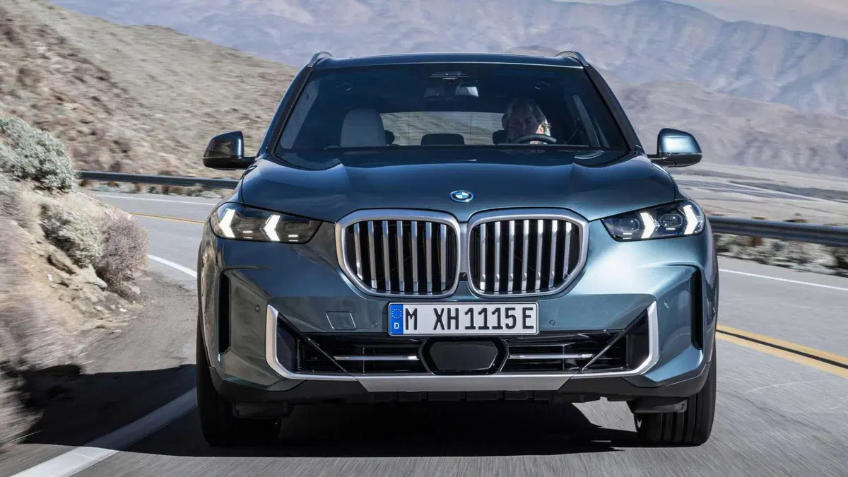 BMW X5 e X6 si mostrano nel nuovo restyling (2)