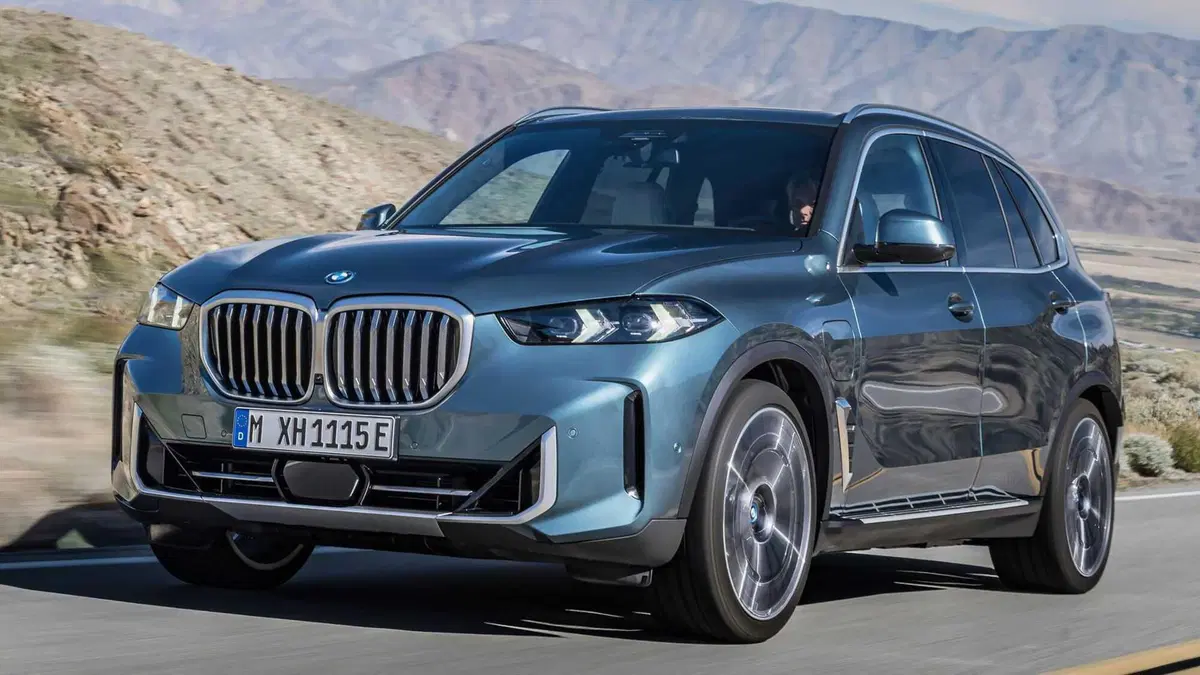 BMW X5 e X6 si mostrano nel nuovo restyling (3)