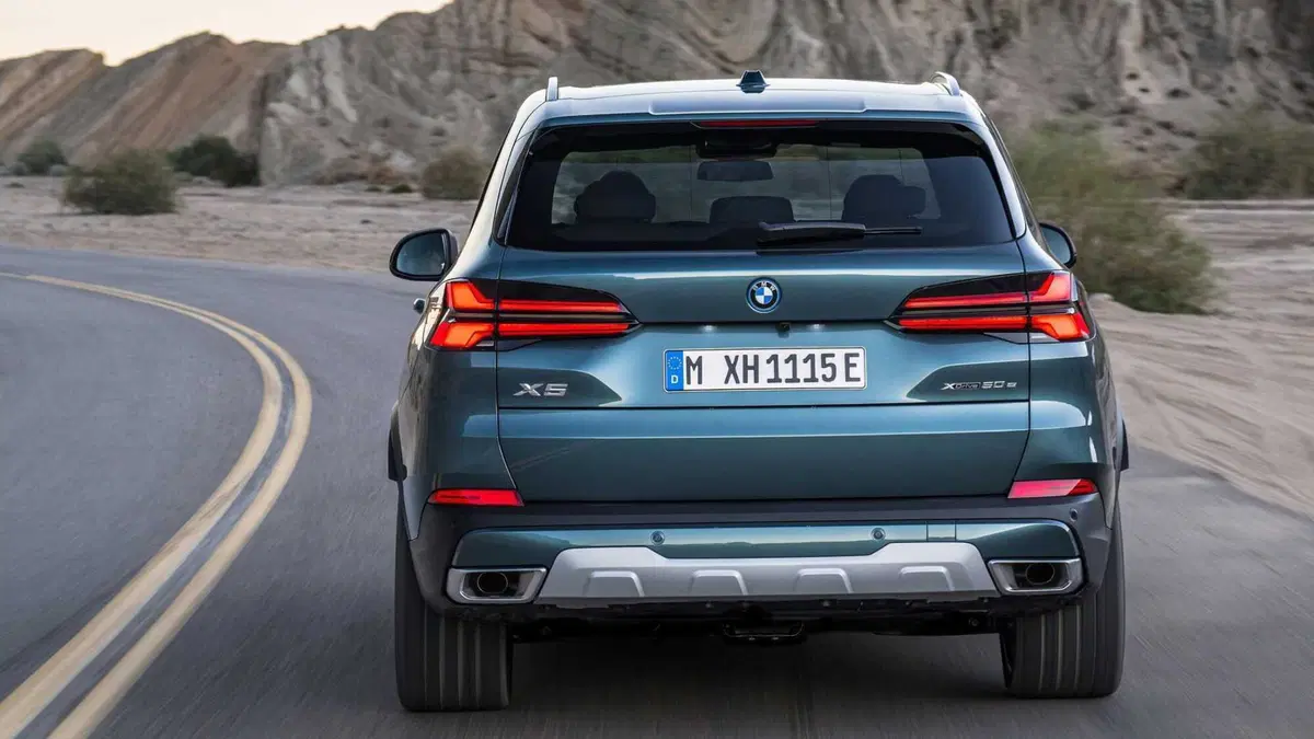 BMW X5 e X6 si mostrano nel nuovo restyling (4)