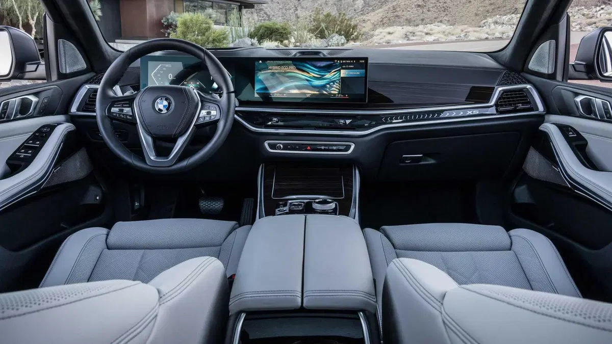 BMW X5 e X6 si mostrano nel nuovo restyling (9)