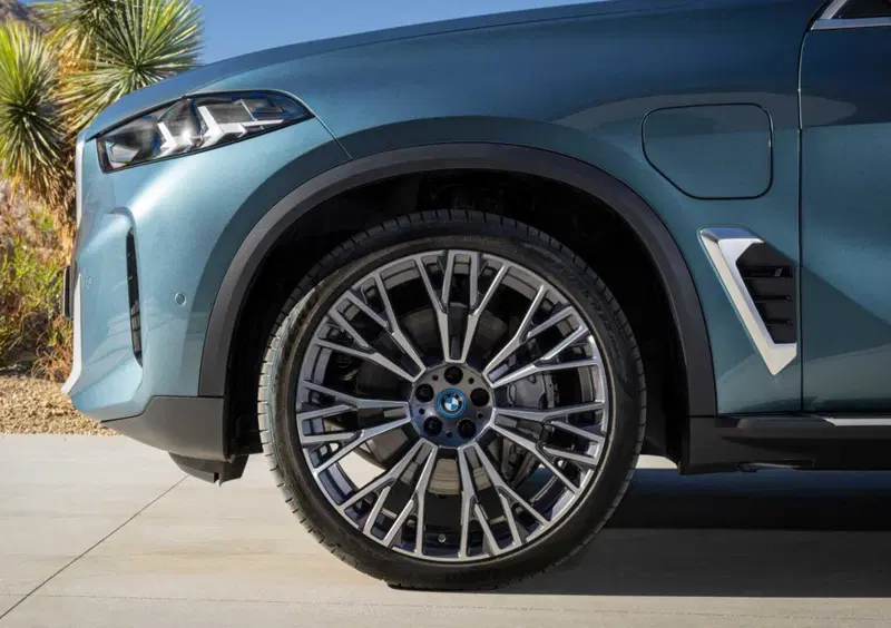 BMW X5 (2018-->>) (13)