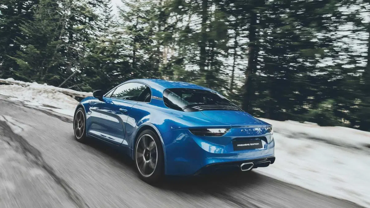 Alpine A110 (4)