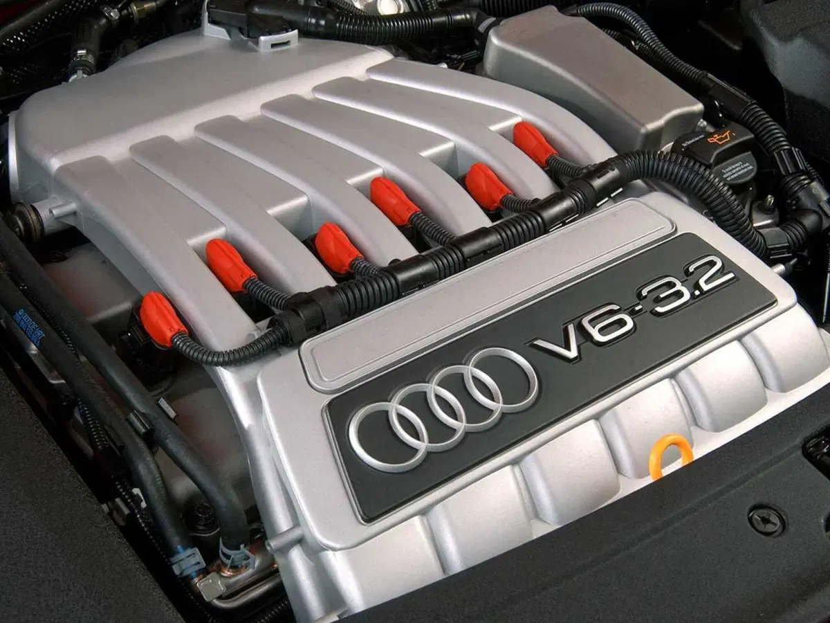 La salutiamo con rispetto: Audi TT, addio dopo 25 anni, ma 5 italiani avranno l'ultima (4)