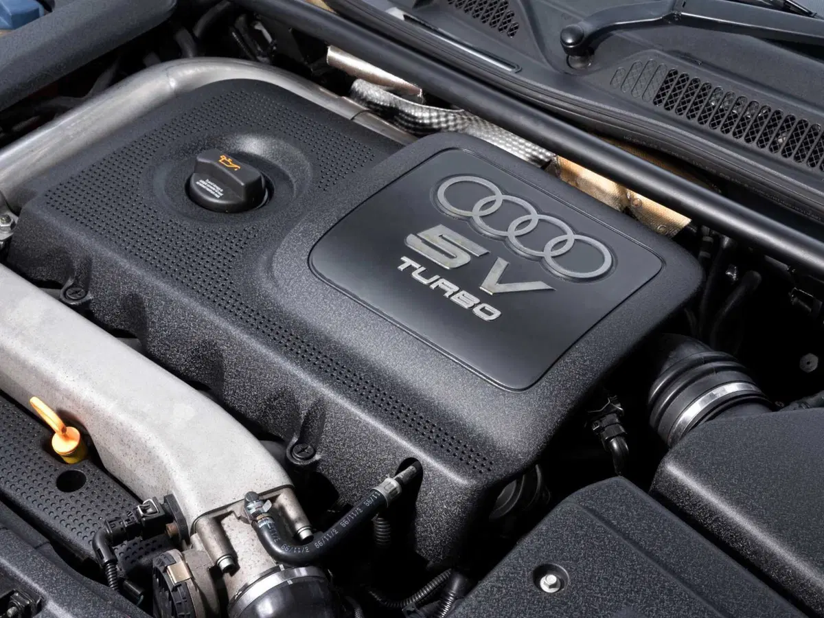 La salutiamo con rispetto: Audi TT, addio dopo 25 anni, ma 5 italiani avranno l'ultima (10)