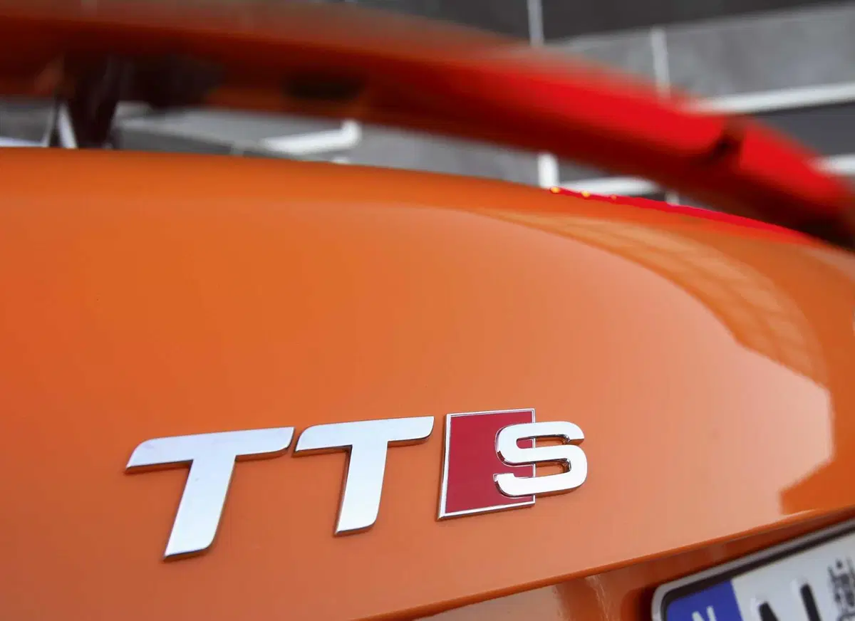 La salutiamo con rispetto: Audi TT, addio dopo 25 anni, ma 5 italiani avranno l'ultima (34)