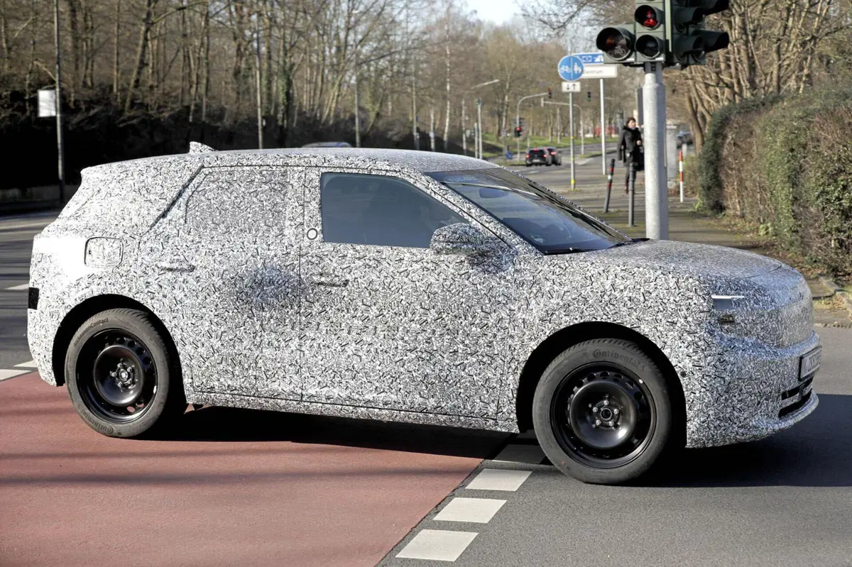 Nuovo Suv Ford elettrico, più tedesco che americano [Foto Spia]