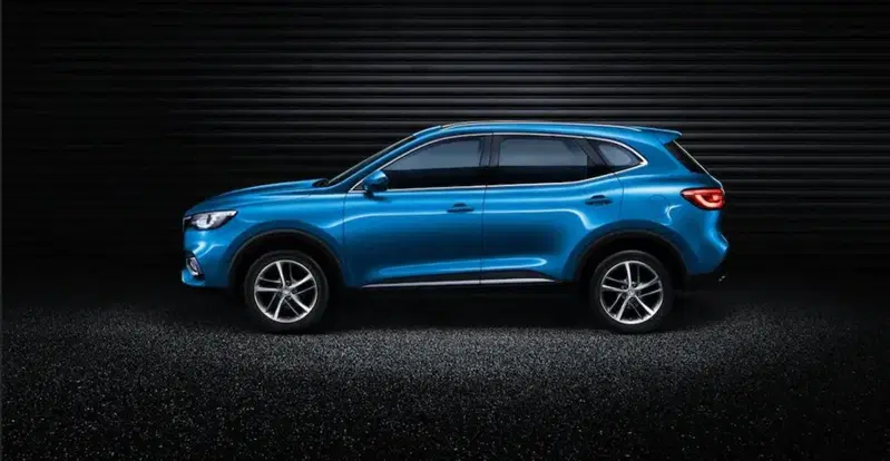 La MG HS &egrave; una Suv media lunga 457 cm "fuori tutto"