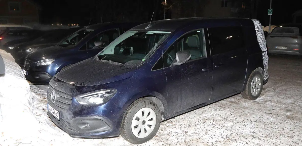 Mercedes Citan, il furgone tedesco sarà offerto ancora a gasolio [Foto Spia] (3)