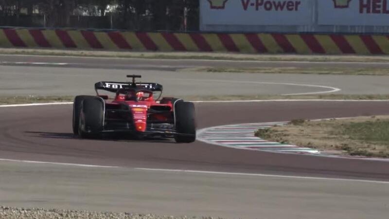 Charles Leclerc guida la Ferrari SF-23 per la prima volta [VIDEO]