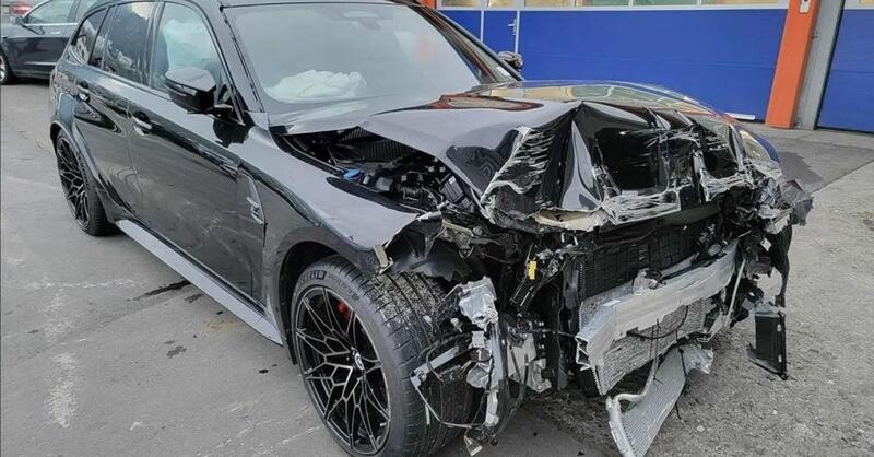 BMW M3 Touring di due mesi gi&agrave; distrutta, in vendita per 74k euro