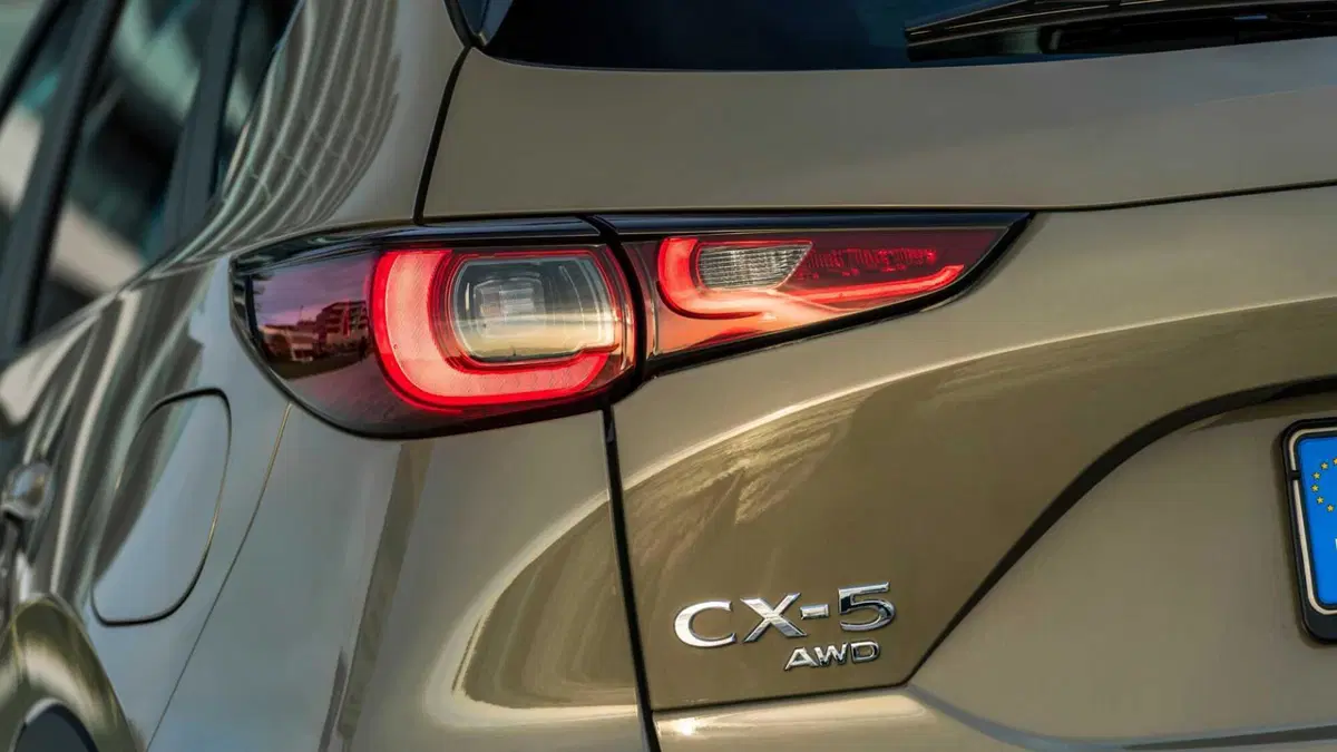 Mazda CX-5 (2017-25) (17)