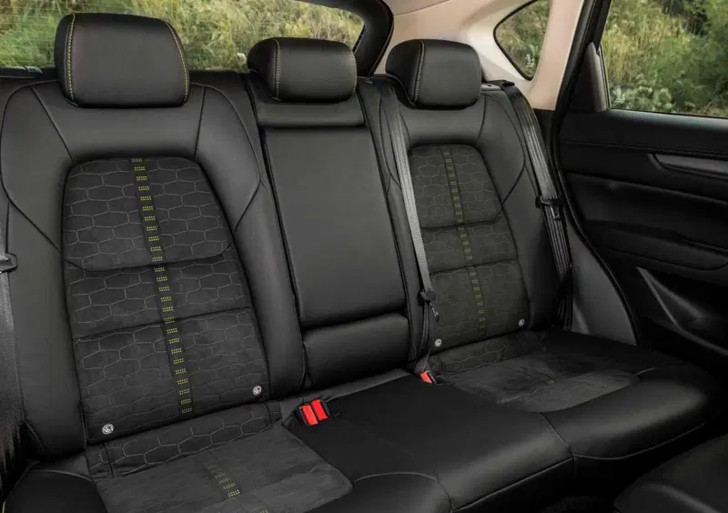 Mazda CX-5 (2017-25) (12)