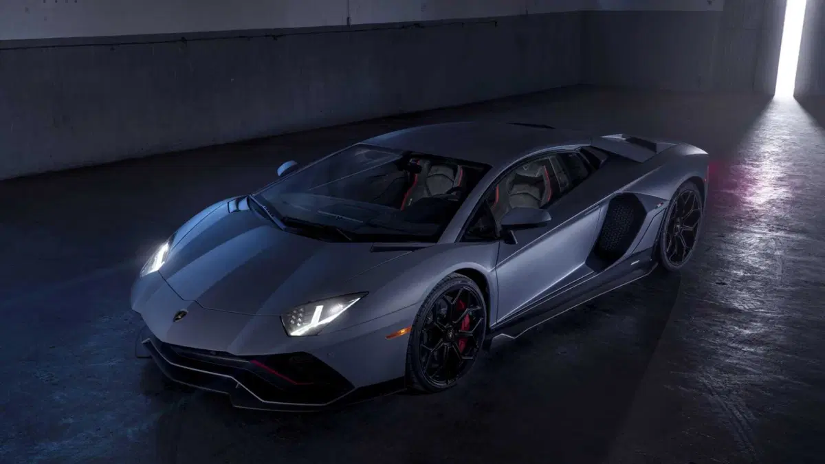 Lamborghini Aventador Coupé SVJ 6.5 V12 (17)