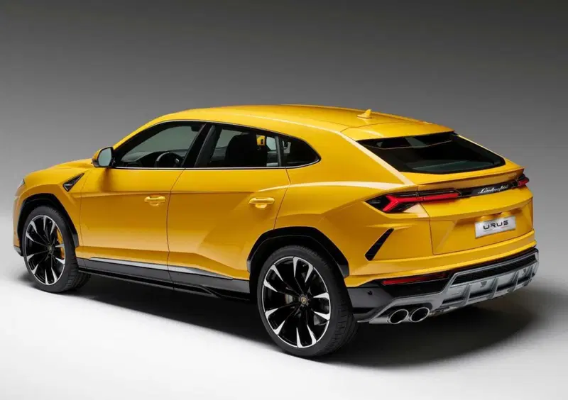 Lamborghini Urus (2)