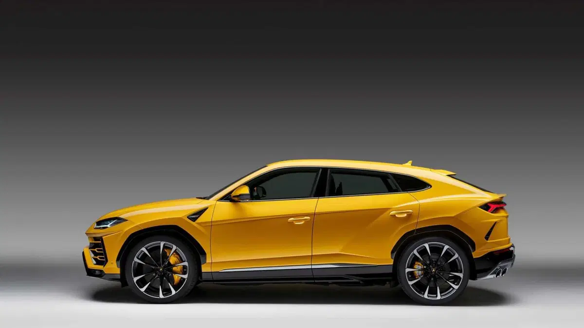 Lamborghini Urus (2017-->>) (5)