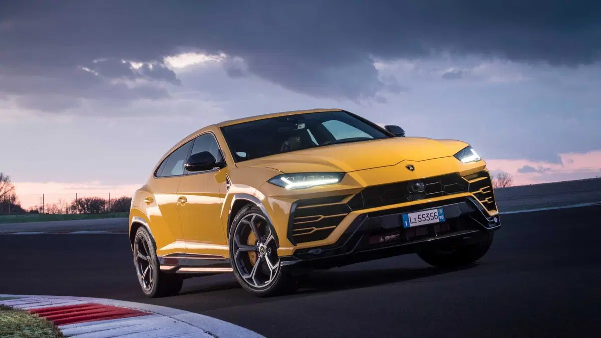 Lamborghini Urus (2017-->>) (7)