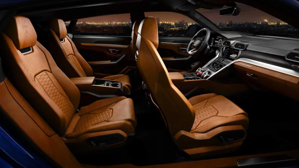 Lamborghini Urus (2017-->>) (17)