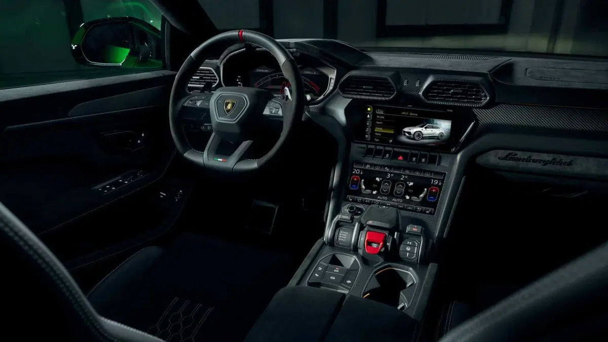 Lamborghini Urus 4.0 V8 Performante auto (8)