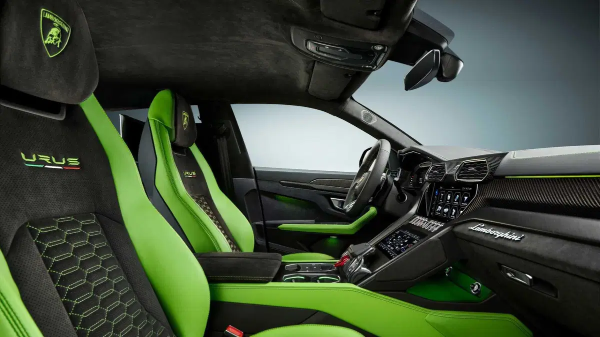 Lamborghini Urus 4.0 Pearl Capsule (8)