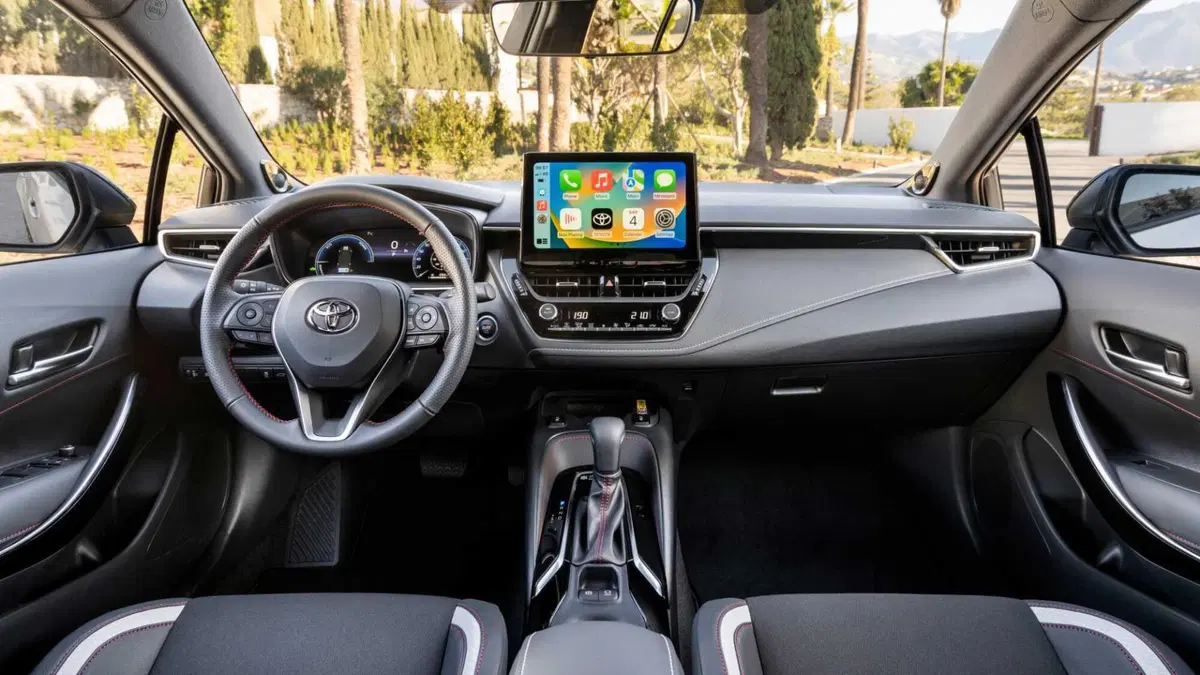 Toyota Corolla Touring Sports 1.8 Hybrid Style (9)