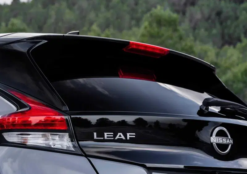 Nissan Leaf (2017-25) (20)