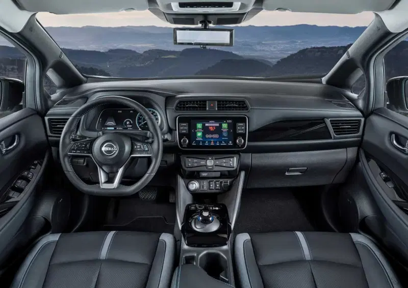 Nissan Leaf (2017-25) (10)