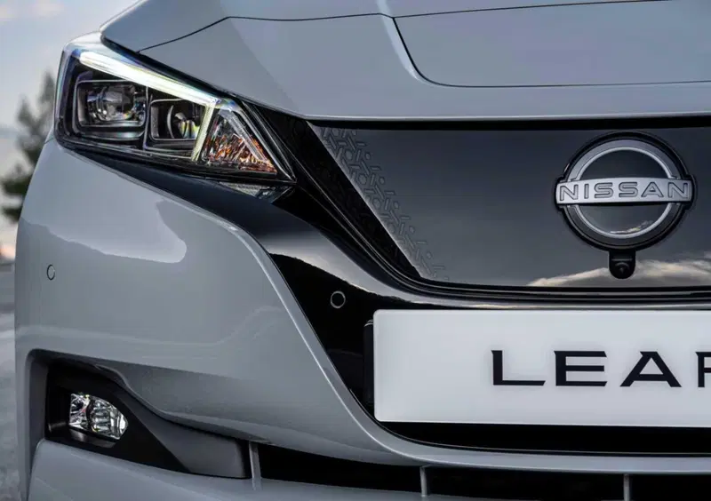 Nissan Leaf (2017-25) (14)