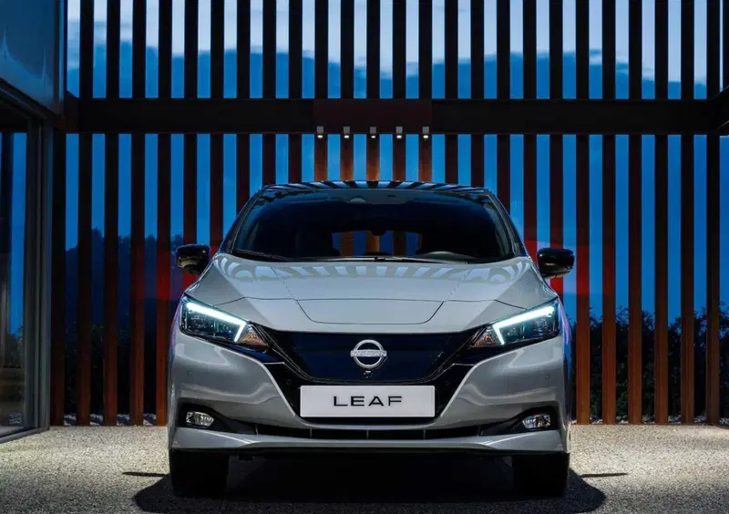 Nissan Leaf (2017-25) (8)