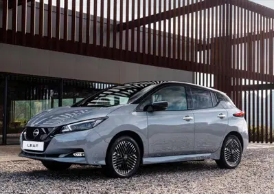 Nissan Leaf (2017-25)