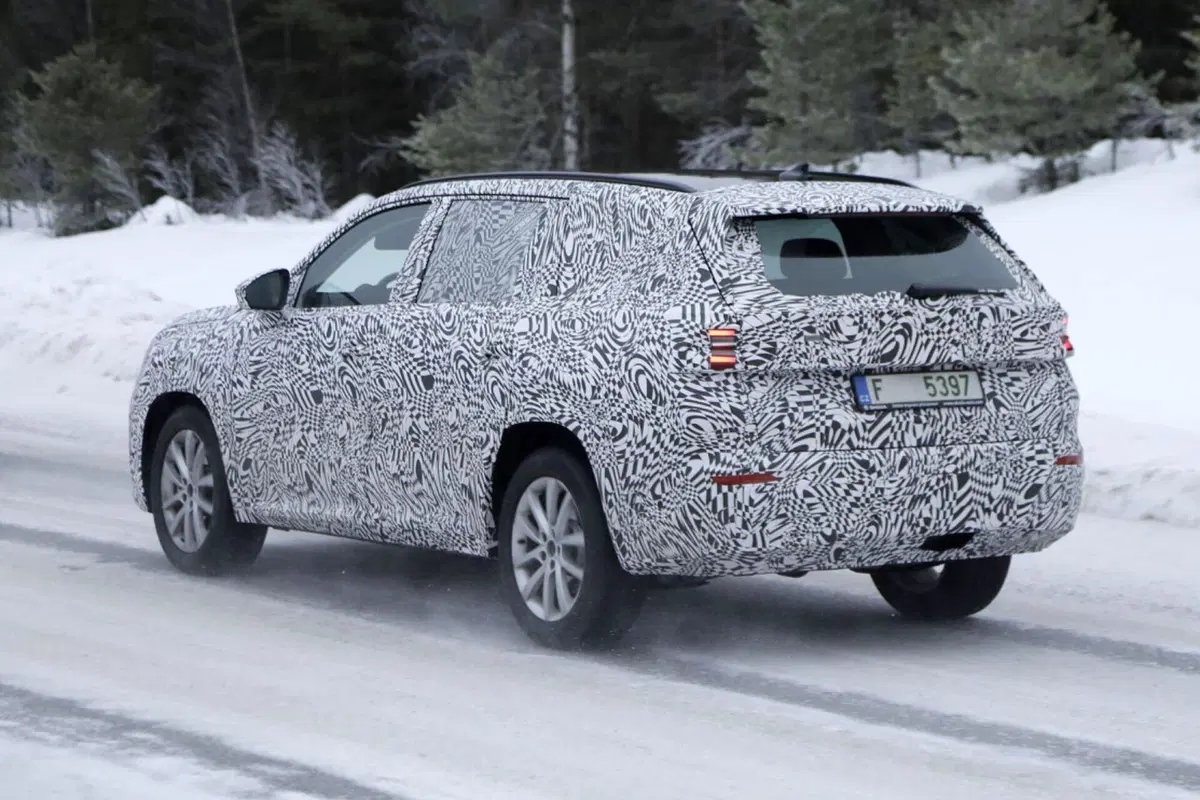 [Remember per Luca] Skoda Kodiaq foto spia (2)