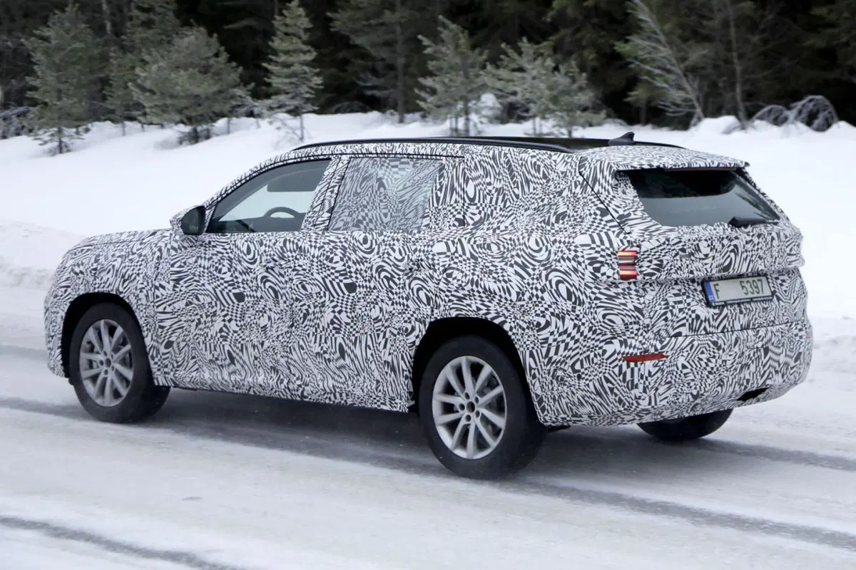 [Remember per Luca] Skoda Kodiaq foto spia (3)