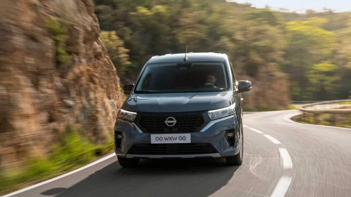 Nissan Townstar 1.3 130cv L1 Tekna (28)